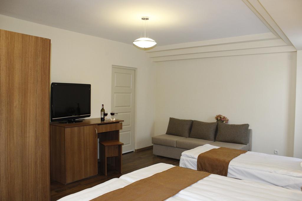 5Th Floor Guest House Erévan Chambre photo